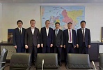 中国中铁股份有限公司（CREC）领导人员和VIS集团在VIS集团办公室见面了