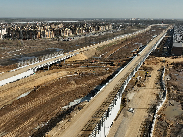 梅季希高速公路的六个交通交汇处中的三个完工率已85%